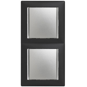 фото Рамка  Legrand 770396 в Перми