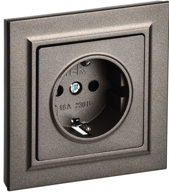 

Розетка с заземлением в сборе IEK BR-R14-16-K45-F BRITE с защитными шторками 16А РСР14-1-0-БрТБ Бронза, BR-R14-16-K45-F