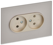 фото Розетка двухместная без заземления IEK SK-R20-10-K37