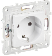 фото Розетка с заземлением IEK SK-R11-16-K01