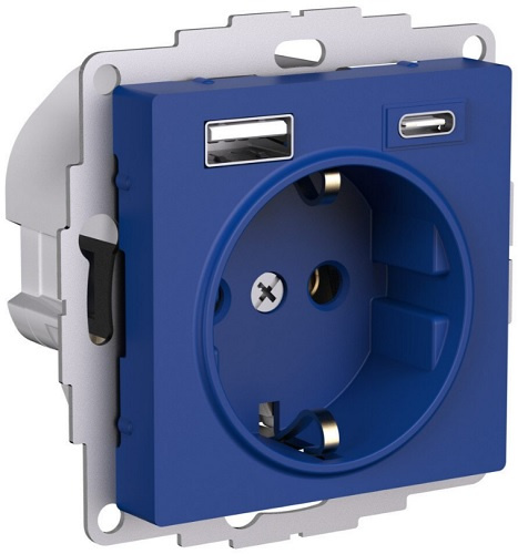 фото Розетка с заземлением с 2 USB  Systeme Electric ATN001132 в Уфе