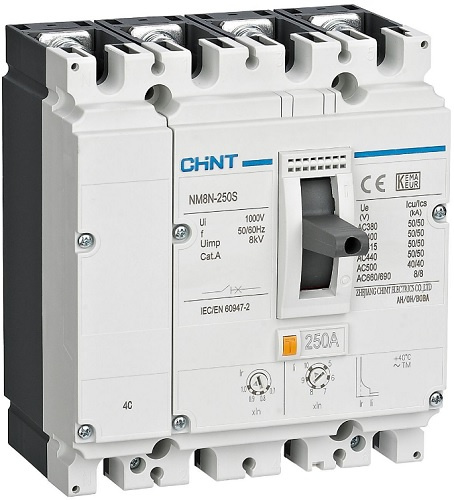 Изображение товара Автоматический выключатель CHINT 271605 в литом корпусе 4-полюсный с регулировкой защиты