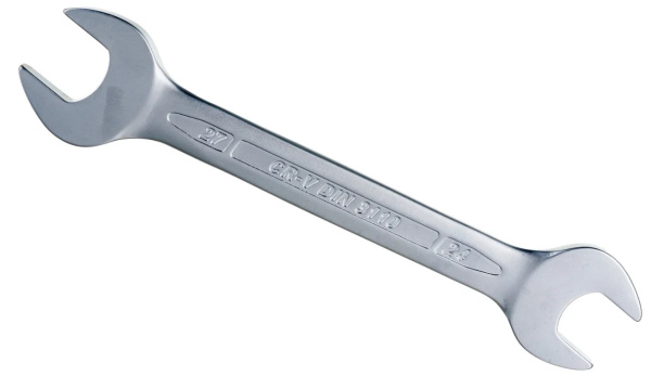 Изображение товара Гаечный рожковый ключ Gigant GDW2427 24-27 мм надежный инструмент