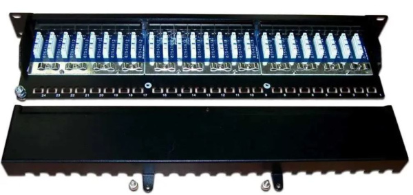 фото Патч-панель 19" 24xRJ45, FTP, Кат. 6 TWT TWT-PP24STP/6 в Челябинске