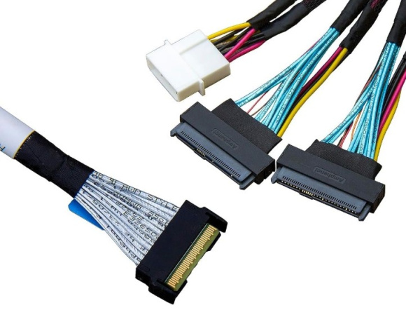 Изображение товара Кабель Amphenol RMC74-2464 80 см для NVMe и серверных систем