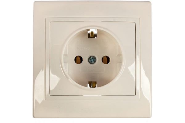 фото Розетка  IEK ERK14-K01-16-DM в Красноярске