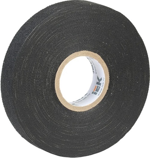 

Изолента IEK UIZ-XB-19-21-K02 MIXTAPE 3 Х/Б 19мм 21 метр, UIZ-XB-19-21-K02