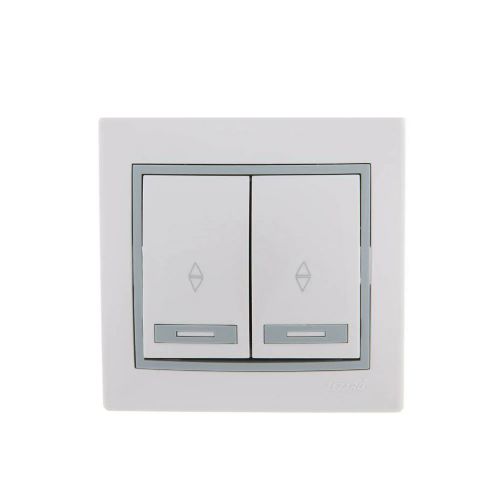 

Переключатель Lezard 701-0215-106 Mira проходной 2-кл. СП 10А с сер. вставкой бел., 701-0215-106