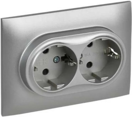 Изображение товара Розетка двухместная с заземлением IEK SK-R24-16-K23-F со защитными шторками