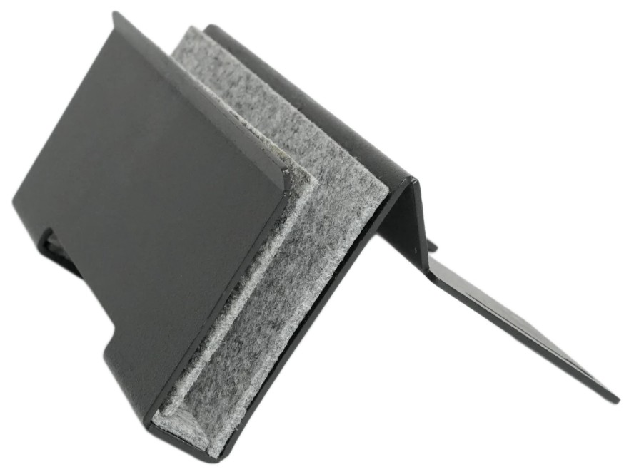 

Кронштейн GEEK NOOK 202404203 Laptop Closed Bracket 18.8x8.4x13.9 cm, Black (1000830018), 202404203