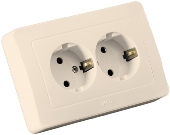 Изображение товара Розетка с заземлением HEGEL РС16-351-01 надежное электропитание