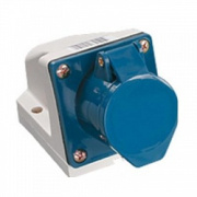 фото Розетка IEK PSR11-016-3