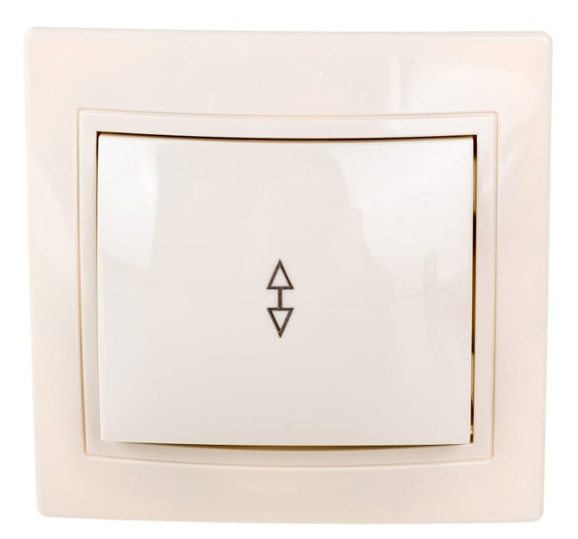 

Выключатель IEK EVK12-K33-10-DM проходной 1-кл. СП Кварта 10А IP20 ВСп10-1-0-ККм кремовый, EVK12-K33-10-DM