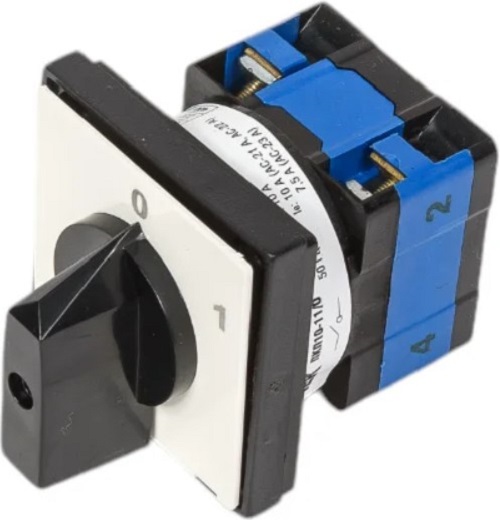 

Переключатель кулачковый IEK BCS11-010-1 ПКП10-11 /0 10А "0-1" 1Р/400В, BCS11-010-1