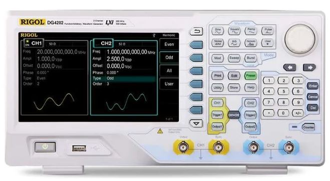 

Генератор сигналов Rigol DG4162 160MHz, 2CH, 500MSa/s, 14bits, 7digits/s Frequency Counter, DG4162