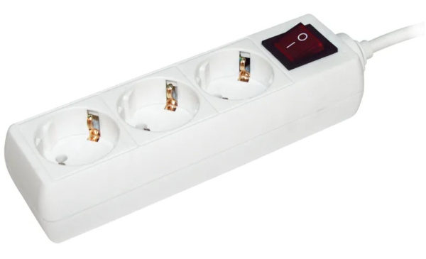 фото Удлинитель  IEK WYP10-16-03-03-ZK-N в Омске