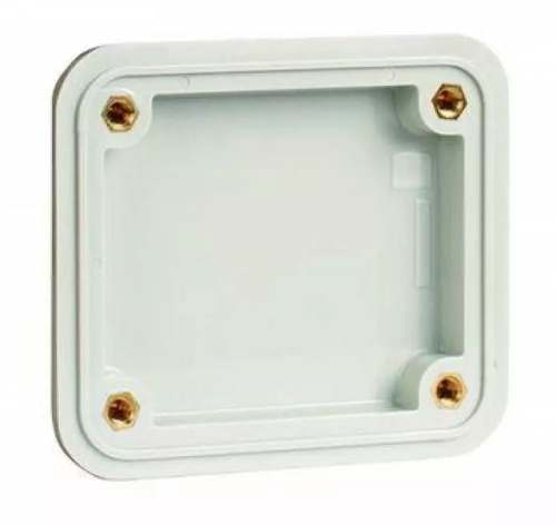 Изображение товара Фланцевая заглушка DKC 501001 для защиты электросистем из поликарбоната