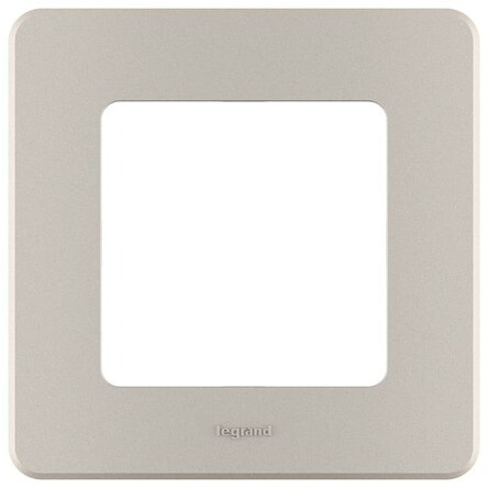 Изображение товара Рамка Legrand 673938 серии Inspiria для выключателей и розеток