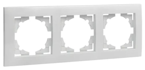 Изображение товара Рамка тройная EKF EWM-G-303-10