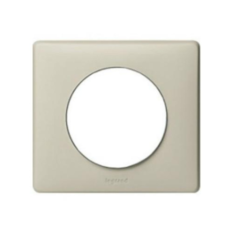 фото Рамка  Legrand 68690 в Челябинске
