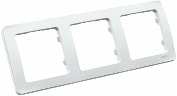 Изображение товара Рамка тройная HEGEL Р403 для электроприборов Master белая
