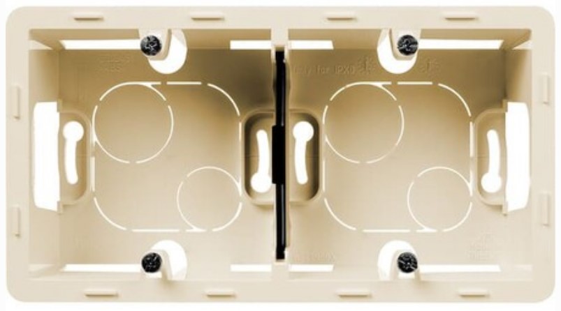 

Коробка Legrand 673991 Inspiria слоновая кость накладного монтажа - 2 поста, 673991