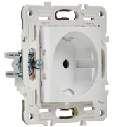 фото Розетка с заземлением IEK SK-R14-16-K01