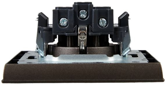 фото Розетка с заземлением в сборе IEK BR-R14-16-K45-F в Красноярске