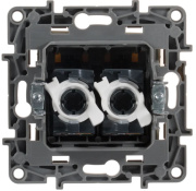 фото Розетка Legrand 672355