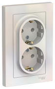 фото Розетка Systeme Electric ATN000424