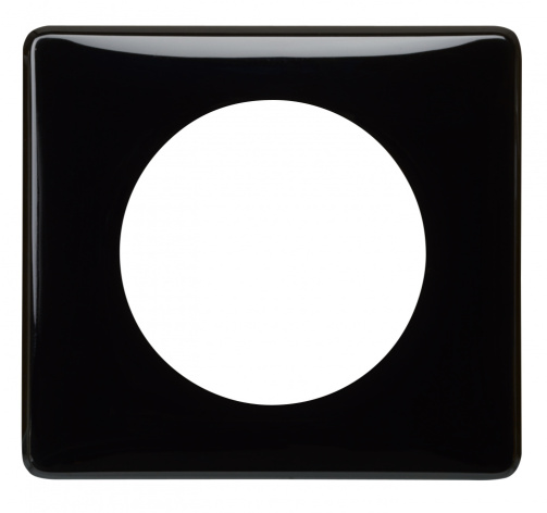 Изображение товара Рамка Legrand 066681 серии Celiane для розеток и выключателей