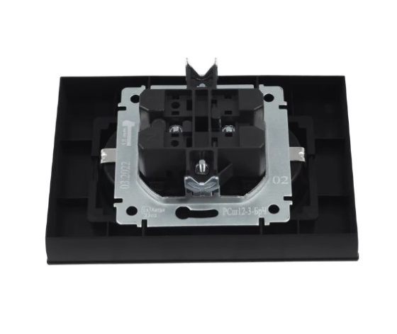 фото Розетка  IEK BR-R24-16-K02-F в Екатеринбурге