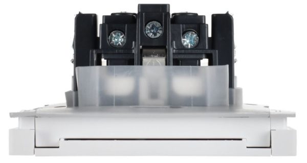 фото Розетка с заземлением  IEK FP-R16-16-44-K01 в Челябинске