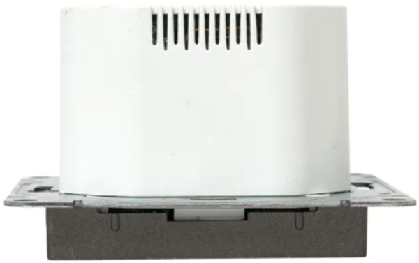 фото Розетка с заземлением с 2 USB  EKF UP1-SOM-111-2USBC в Воронеже