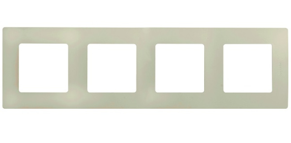 Изображение товара Рамка Legrand 672514 серии Etika для 4 постов горизонтальная