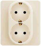 фото Розетка Legrand 673751