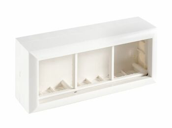 

Коробка Ecoplast 72946 SM45/6 для открытой проводки на 3 поста 45х45 мм, 72946
