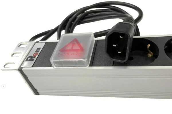 фото Блок розеток 19", 8 розеток ЦМО R-10-8S-V-440-1.8 в Казани