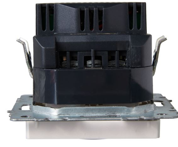 фото Розетка с заземлением  IEK BR-R14-16-U21-D21-K36 в Волгограде