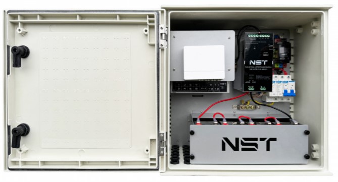 

Коммутатор управляемый NST NS-SW-WPU-8F4G-PL уличный (L2+) HiPoE коммутатор Fast Ethernet с ИБП и термостабилизацией на 8FE PoE + 4 GE SFP порта, NS-SW-WPU-8F4G-PL