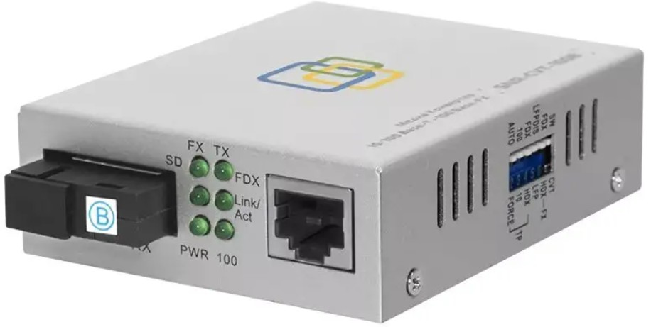 

Медиа-конвертер SNR SNR-CVT-100B 10/100-Base-T / 100Base-FX, Tx/Rx: 1550/1310нм, SNR-CVT-100B