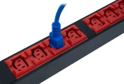 фото Блок розеток SNR SNR-PDU-18A06B-32L1