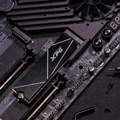 фото Накопитель SSD M.2 2280 ADATA XPG GAMMIX S70 BLADE в Уфе 8000 ГБ