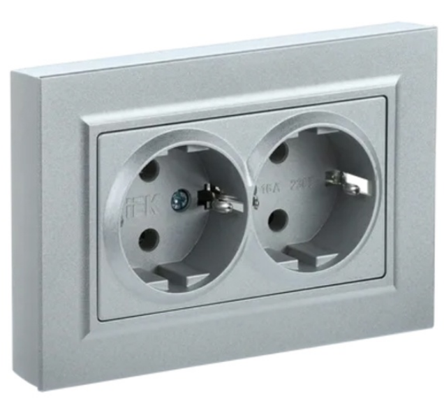 

Розетка двухместная с заземлением в сборе IEK BR-R24-16-K46-F BRITE с защитными шторками 16А РСш12-3-БрС Сталь, BR-R24-16-K46-F