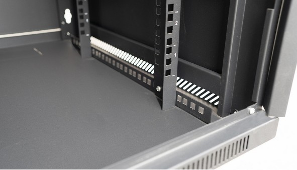 фото Шкаф настенный 19", 6U Мирарус MR-TWC-6U-600/600-GD-BK в Казани