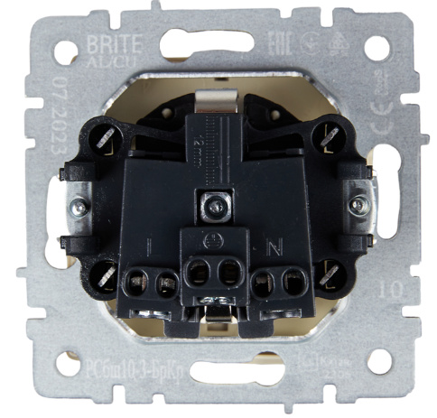 фото Розетка с заземлением  IEK BR-R16-16-K10 в Ростове-на-Дону