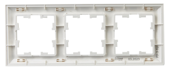 фото Рамка тройная  IEK BR-M32-12-K01 в Казани