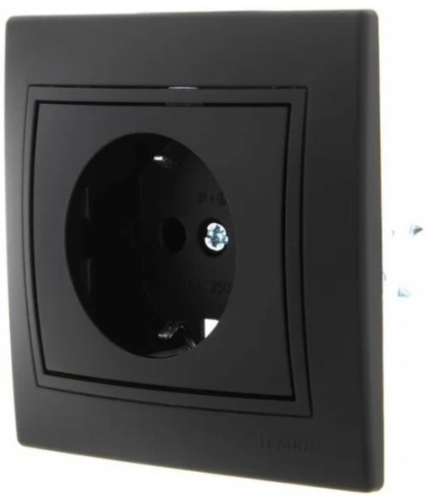 фото Розетка  Lezard 701-4242-122 в Екатеринбурге