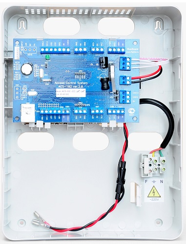 

Контроллер RusGuard ACS-102-CE-B в пластиковом корпусе, встроенный БП на 2,5А (под АКБ 7Ач), до 64 000 ключей, TM, Wiegand-26/37/44, ACS-102-CE-B