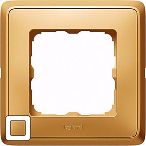 Изображение товара Рамка Legrand 773661 серии CARIVA для одного поста вертикальная и горизонтальная установка